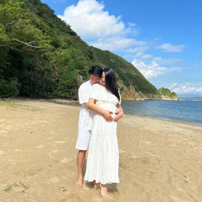 布怀孕四年前离巢退圈自言不适合在娱乐圈发展麻将胡了2游戏入口TVB港姐小花结婚三年宣(图10)